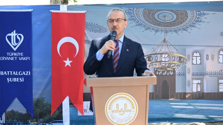 Vali Yavuz: Gazze'de çocuklar dünyanın gözü önünde katledilmektedir