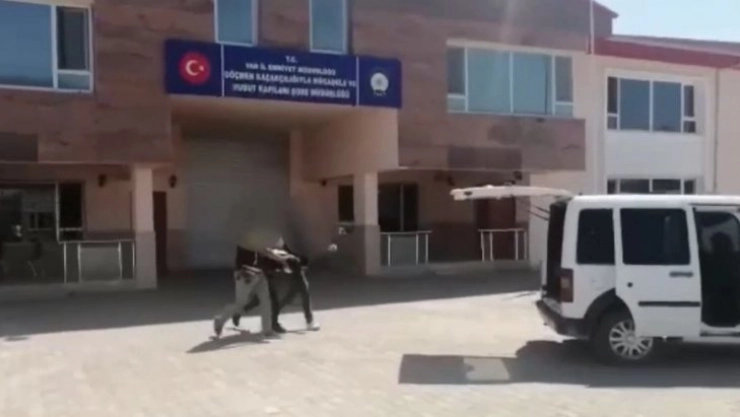Van'da 7 organizatör tutuklandı