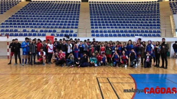 Van'da boks il birinciliği müsabakaları