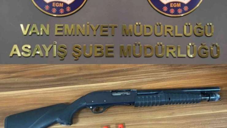 Van'da değişik suçlardan 19 kişi tutuklandı
