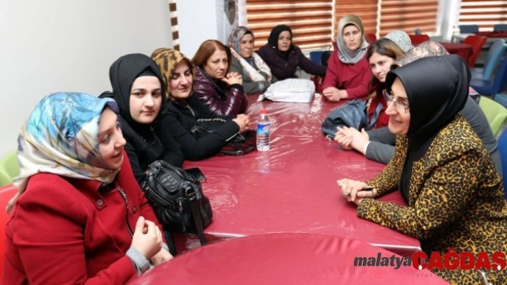Van'da gönülden gönüle dost sohbetlerine yoğun ilgi