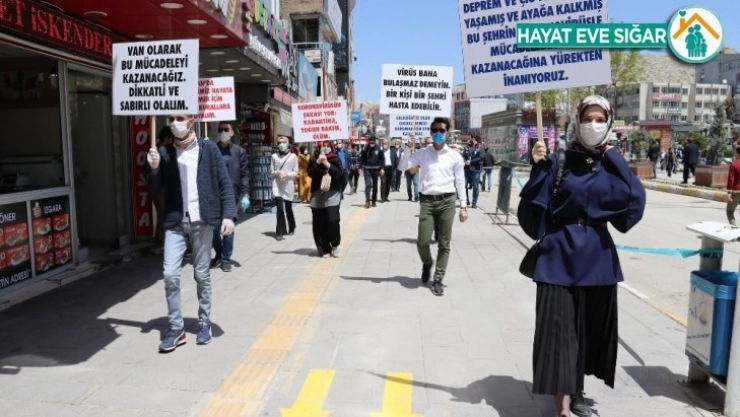 Van'da korona virüsle mücadele yürüyüşü