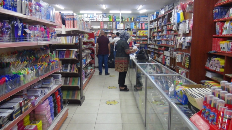 Vatandaşlar fiyatlardan şikayetçi