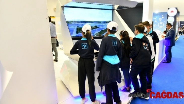 Verimlilik ve Teknoloji Fuarı'nda Ankara Büyükşehir standına büyük ilgi