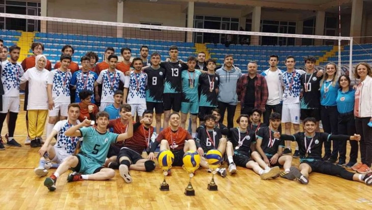 Voleybol da Aşkale rüzgarı