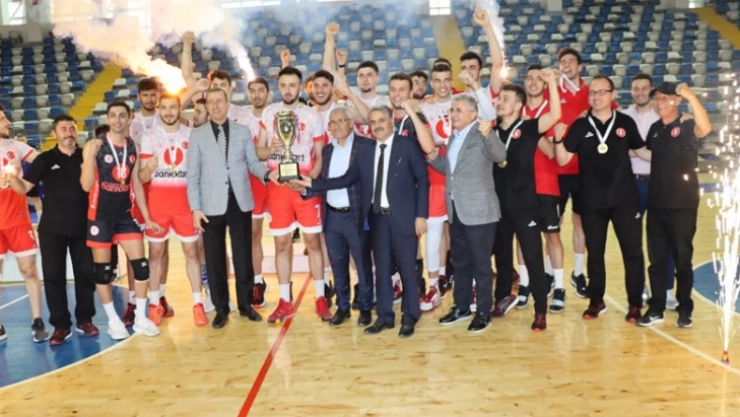 Voleybol heyecanı Sona Erdi