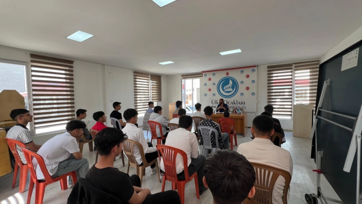 Yapay Zekâ ve Okuma Alışkanlığı Semineri