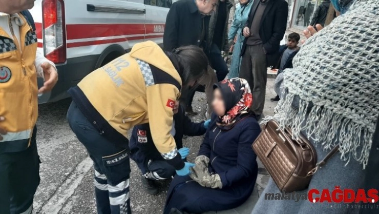 Yayaya çarpmamak için motosikleti devirdi: 1 yaralı