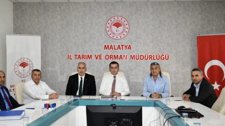 Yazıhan'da Tarıma Dayalı Besi OSB toplantısı yapıldı