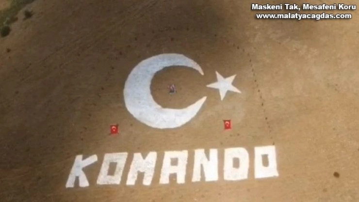 Yedisu ilçesindeki Fatih Tepesi'ne ay yıldız figürü işlendi