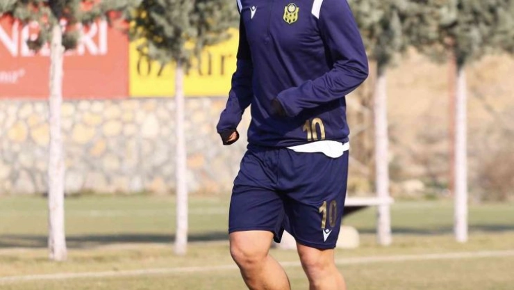 Kupa mesaisi sürüyor