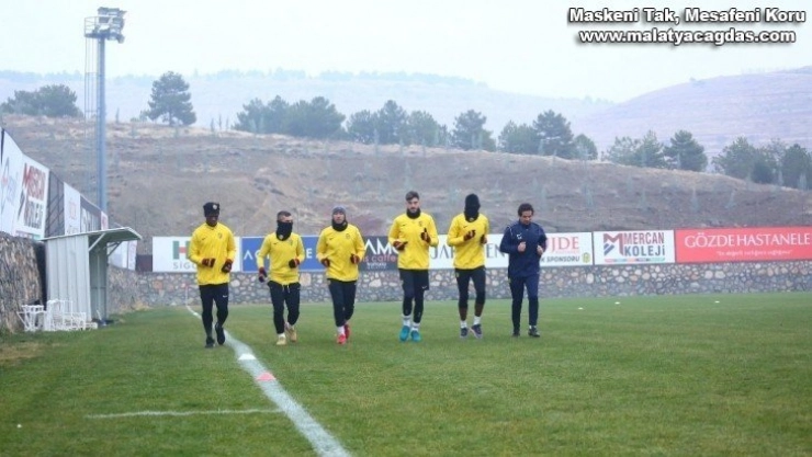 Kupada Hekimoğlu Trabzonspor'u konuk ediyor