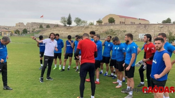 İlk etap kampı devam ediyor