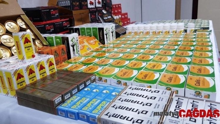 Yılbaşı öncesi cinsel içerikli ürün operasyonu