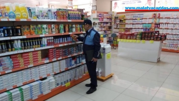 Zabıta ekipleri fırsatçılara göz açtırmıyor