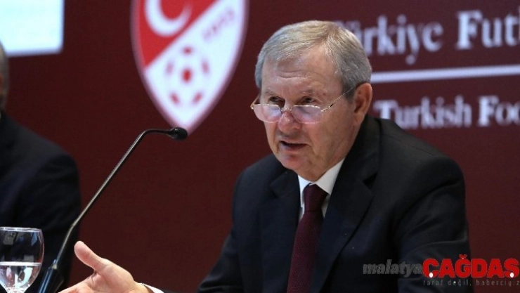 Zekeriya Alp: 'Adaletin mekanı olmaz'