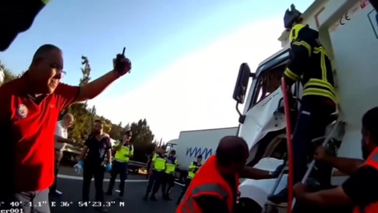 Zincirleme trafik kazasında 5 kişi yaralandı