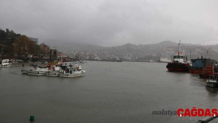 Zonguldak'ta fırtına