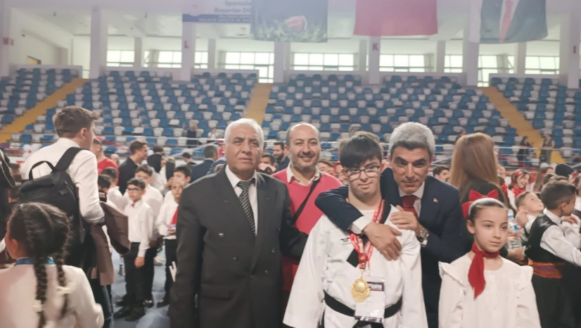Abdulhamid Han Ortaokulu'ndan Önemli Başarı
