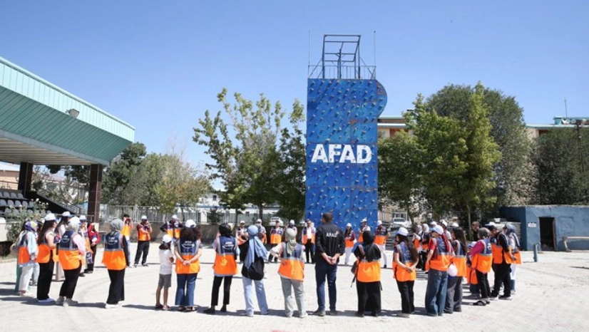 AFAD Gönüllüleri Van'da Bir Araya Geldi
