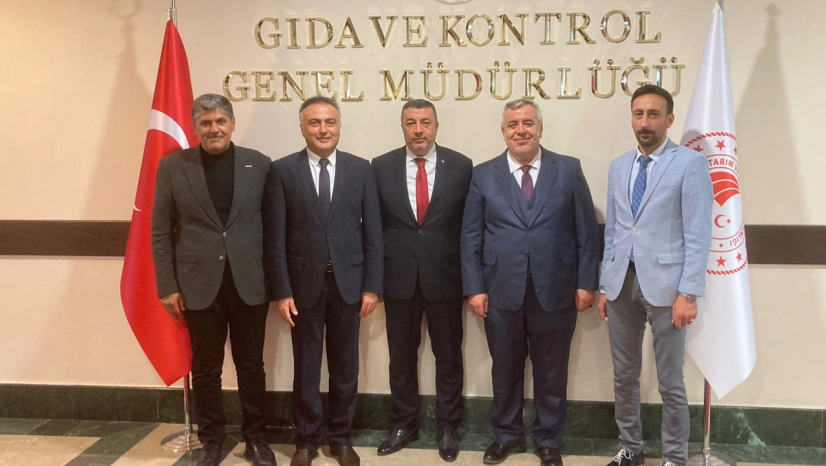 Başkan Özcan Kayısı Çekirdeği İhracatında Yaşanan Sorun Ve Talepleri İletti