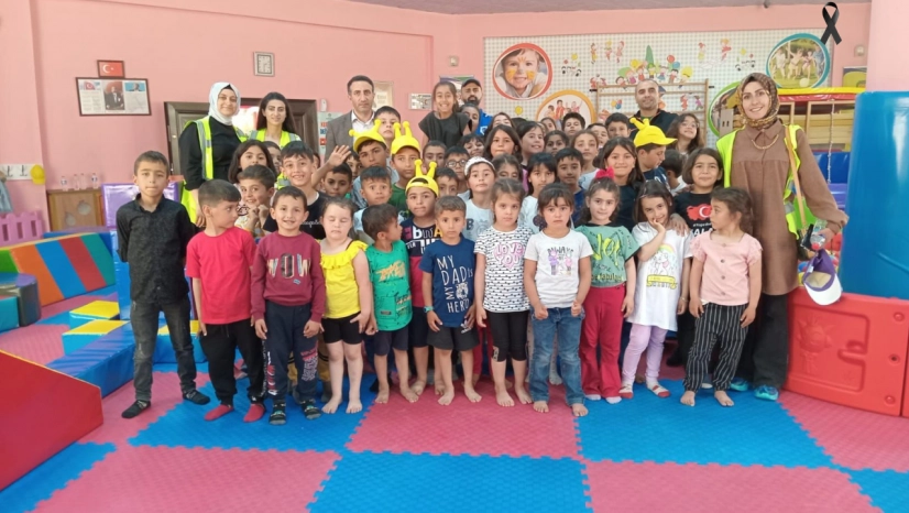 Büyükşehir Belediyesi Eğitim Kursları Çocukların Yüzünü Güldürüyor