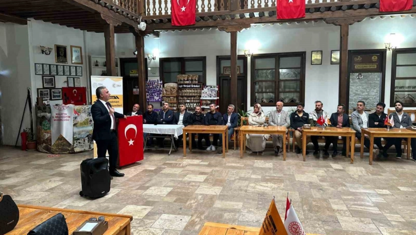 Fethi Gemuhluoğlu memleketi Arapgir'de anıldı