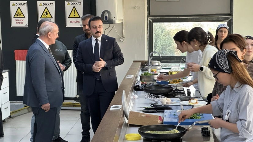 Kaymakam Batı'dan Kale Meslek Yüksekokuluna Ziyaret