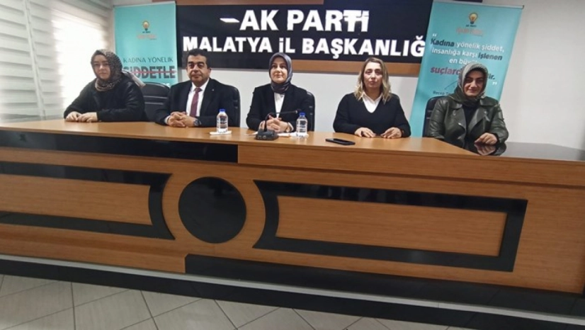 Şiddete karşı kadın-erkek omuz omuza mücadeleyi sürdüreceğiz