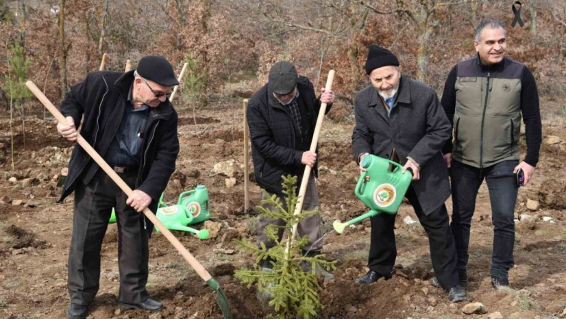 Üç emekliden örnek davranış