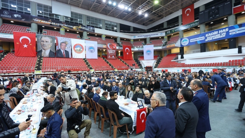 Uçak kazasında şehir olan askerler anıldı