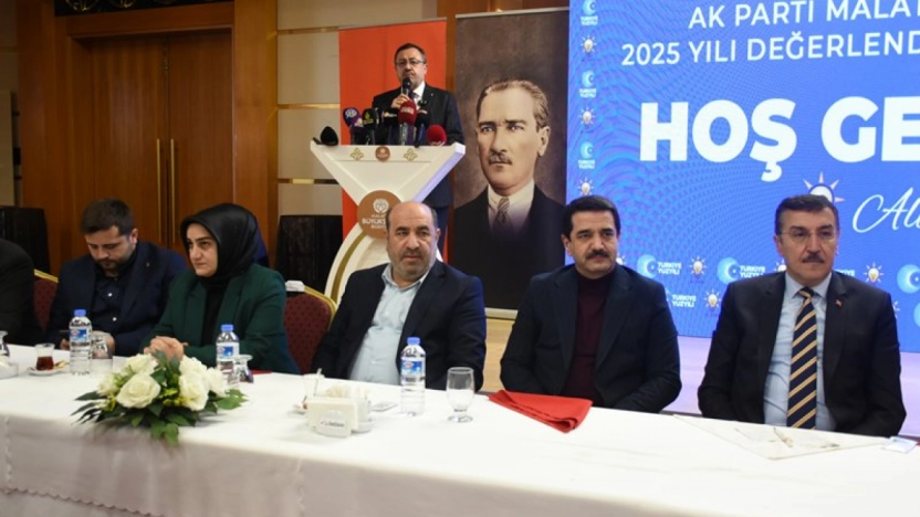 AK Parti Malatya İl Başkanlığı değerlendirme toplantısı düzenledi