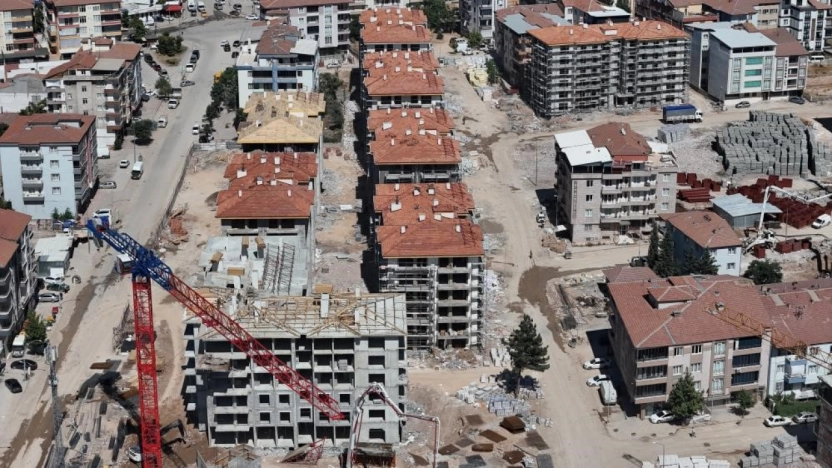 Velioğlu Apartmanı ve Meral İş Hanı davalarında karar