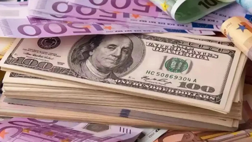 Dolar ve Euro Sınır Tanımıyor: Kurda Yükseliş Sürüyor!