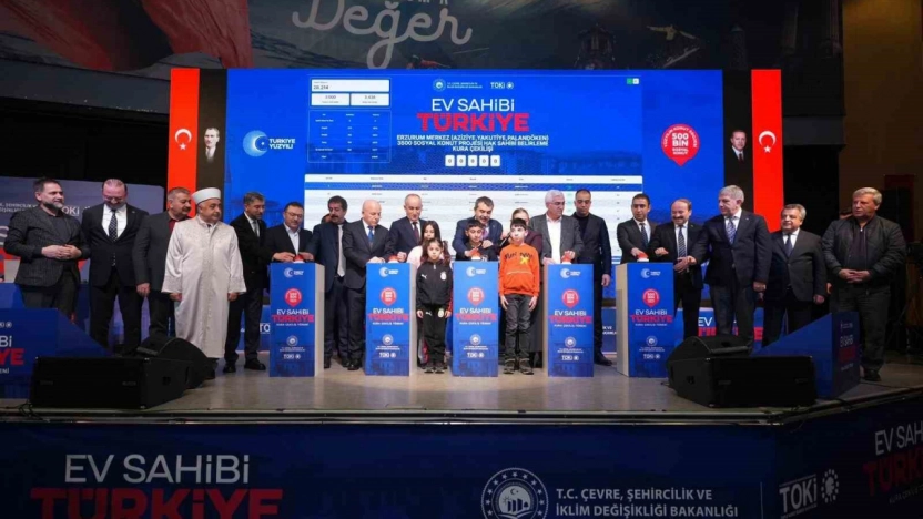 Erzurum'da TOKİ kuraları çekildi