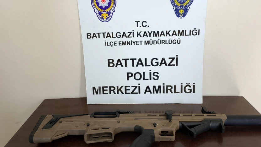 Silah teşhiri olayında şüpheli yakalandı