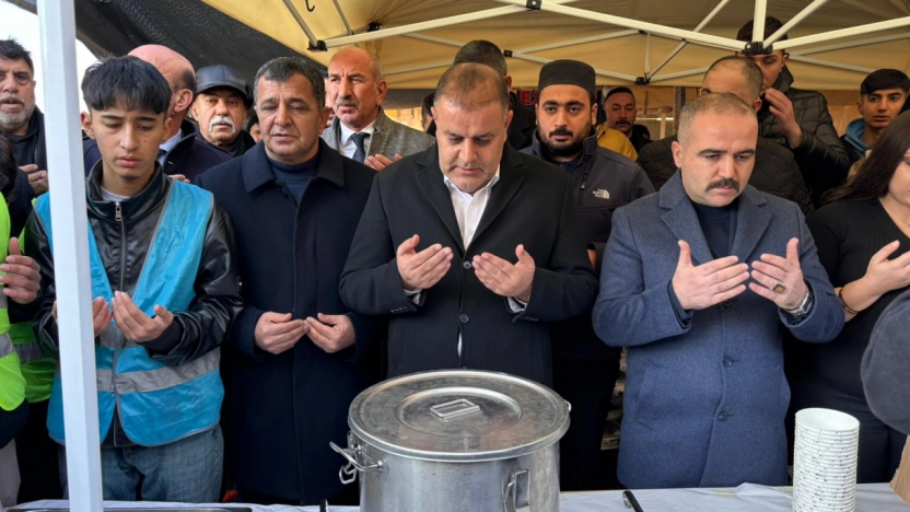 Ülkü Ocakları'ndan Miraç Kandili'nde Aşure İkramı