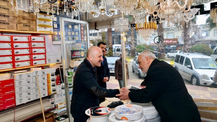 Vali Varol'dan Kahta esnafına moral ziyareti