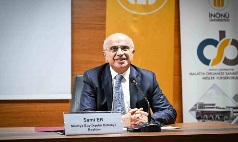 Başkan Er, üniversite öğrencileriyle bir araya geldi