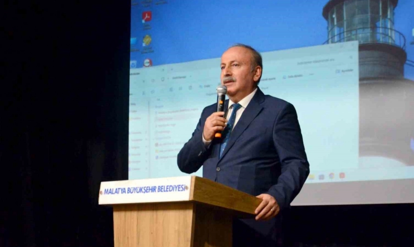 Büyükşehir personellerine hizmet içi eğitimi düzenledi