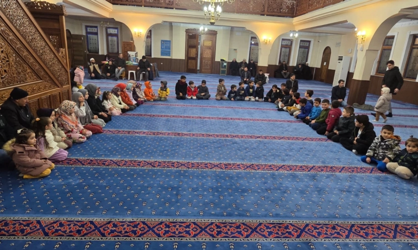 Kale'de Camiler Çocuk Sesleriyle Şenlendi