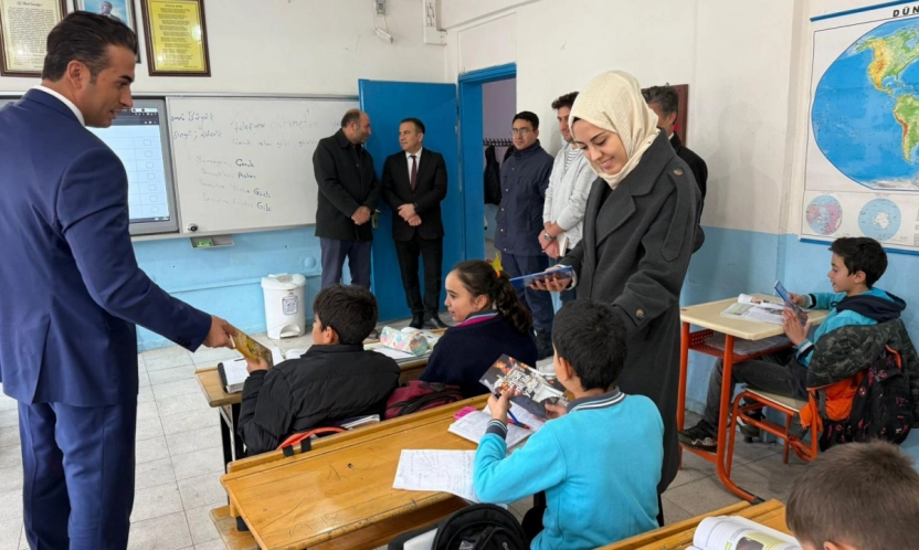 Kaymakam Ahmet Yeşilyurt'tan Sofular İlkokulu ve Ortaokuluna Ziyaret
