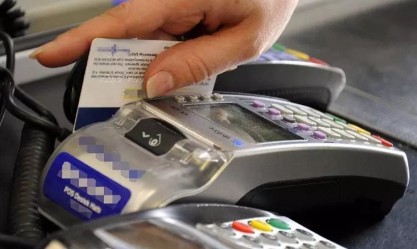 Kredi Kartında Yeni Dönem: Limitler Düşüyor, Borçlar Yapılandırılıyor