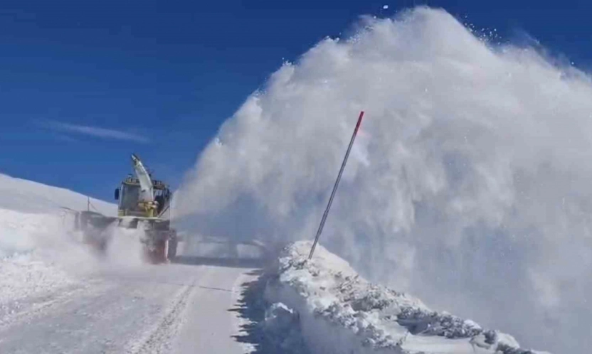 Malatya Büyükşehir Belediyesi'nden karla mücadele seferberliği