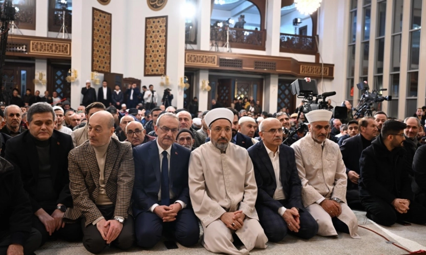 Malatya'da Miraç Kandili dualarla idrak edildi