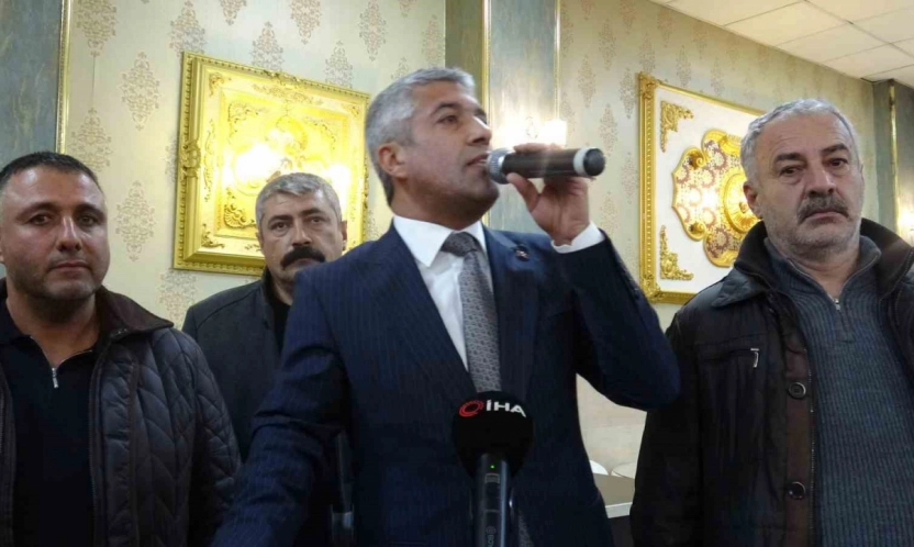 Minibüsçüler ve Umum Servis Araçları Esnaf Odası'nda İnce güven tazeledi