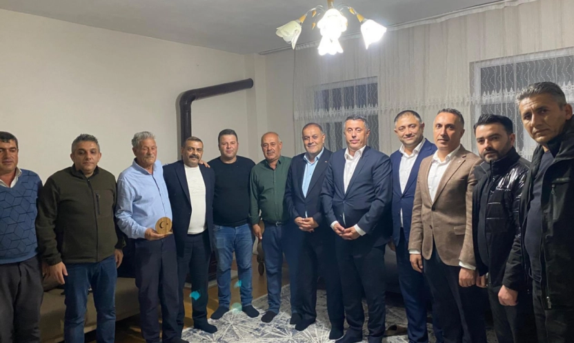 MHP'den Yeşilyurt ve Battalgazi'de Ev Ziyaretleri: ''Komşuluk Bizi Bir Arada Tutuyor''