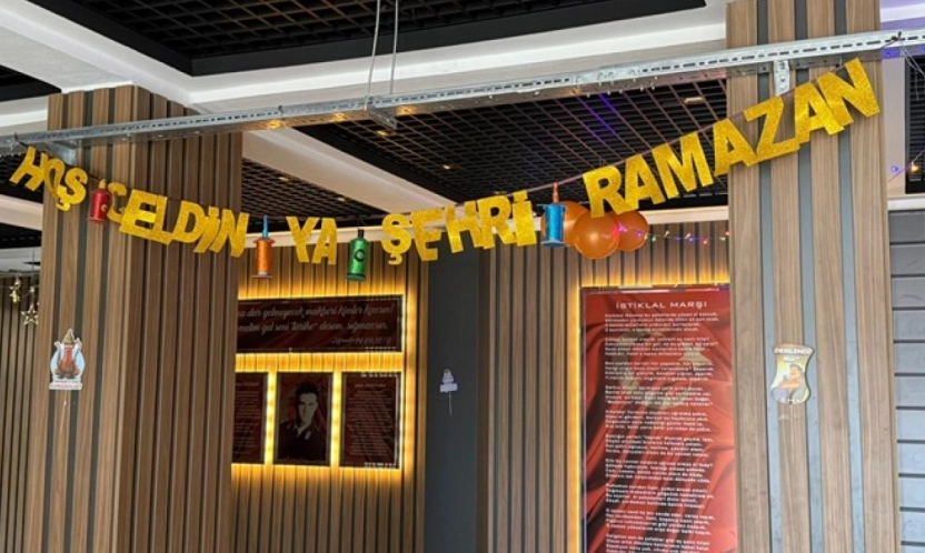 Okulda Ramazan Işıltısı:  Ay ve Yıldızlarla Manevi Atmosfer